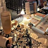 Diskusia Biblia artefakt alebo živá kniha?